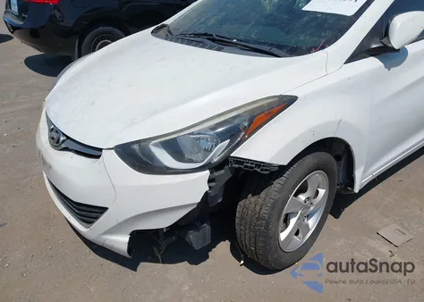2014 Hyundai Elantra Se z USA, uszkodzony, nr VIN 5NPDH4AE4EH464723